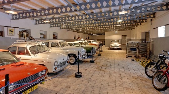 выставка старинных автомобилей