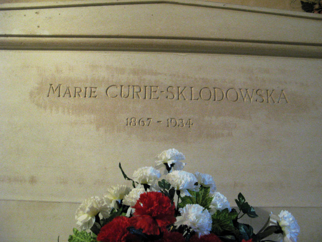 Могила Марии Склодовской-Кюри