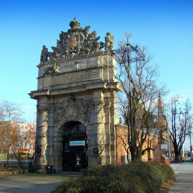 Портовые (Берлинские) ворота