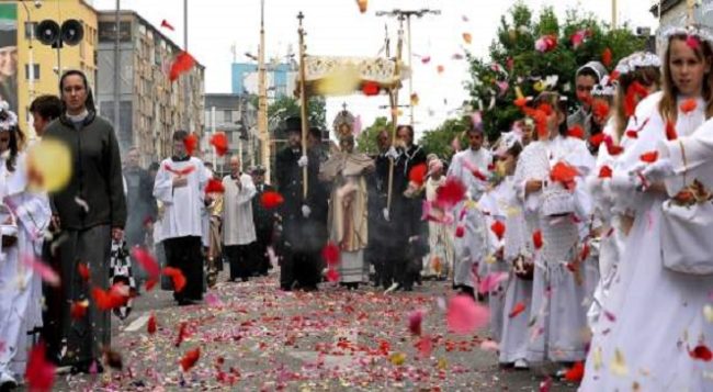 Праздник тела и крови христовых в Польше