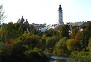 У місті зосереджено велику кількість старовинних пам'яток, що щороку приваблює сотні туристів з усіх куточків світу - StudentPortal