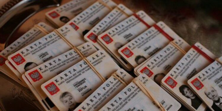 Карта Поляка переваги отримання продовження дії - StudentPortal