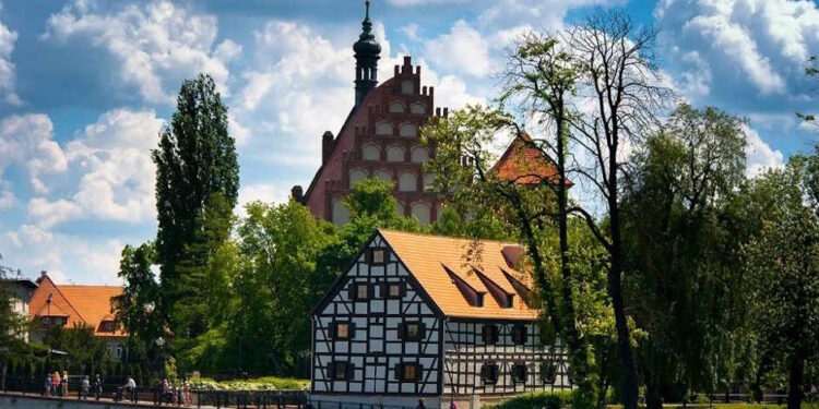 Куявско-Поморское воеводство - StudentPortal