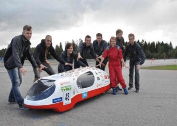 Рекорд студентов Лодзинской Политехники в Польше - StudentPortal