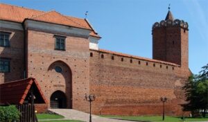 Ленчицький замок - StudentPortal