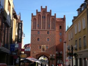 Високі ворота - StudentPortal