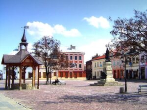 Колодязь на Ринковій площі - StudentPortal