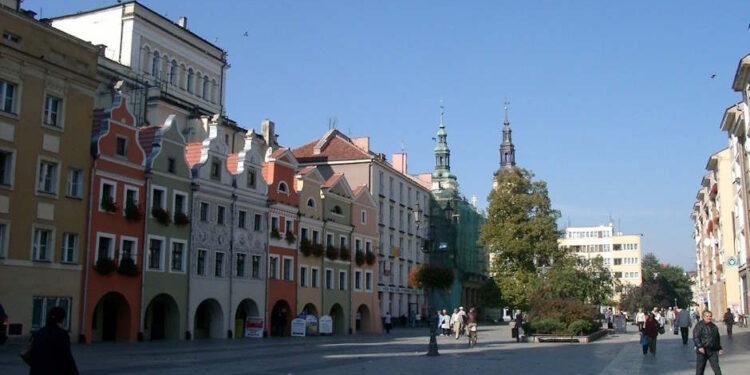Місто Легниця (Legnica) - StudentPortal