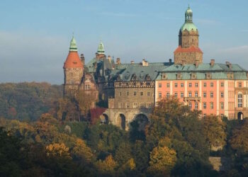 Валбжих - StudentPortal