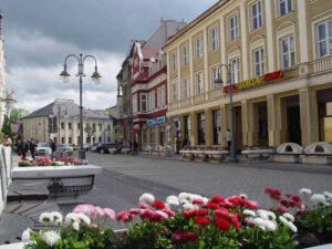 Вулиця Третього Травня - StudentPortal