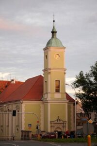 Костел Святого Хреста - StudentPortal