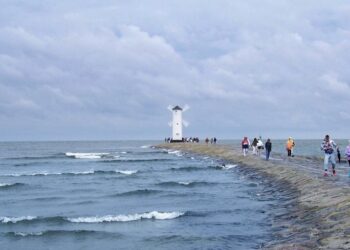 Свіноуйсьце - земля 44 островів - StudentPortal