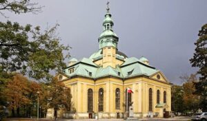 Костел Воздвиження Святого Хреста - StudentPortal